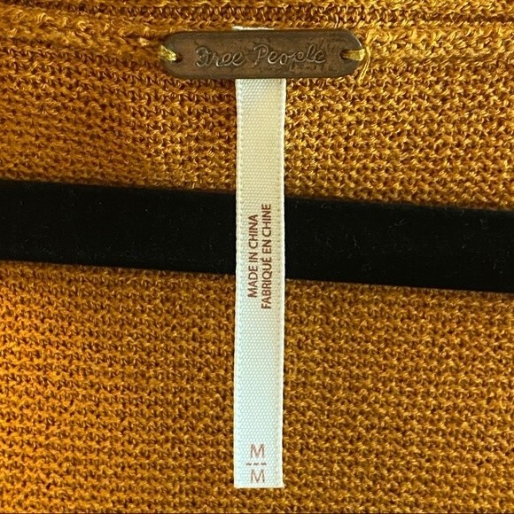 Free People Criss Cross Sweater - size medium - oversized - Rust color - Picture 5 of 10